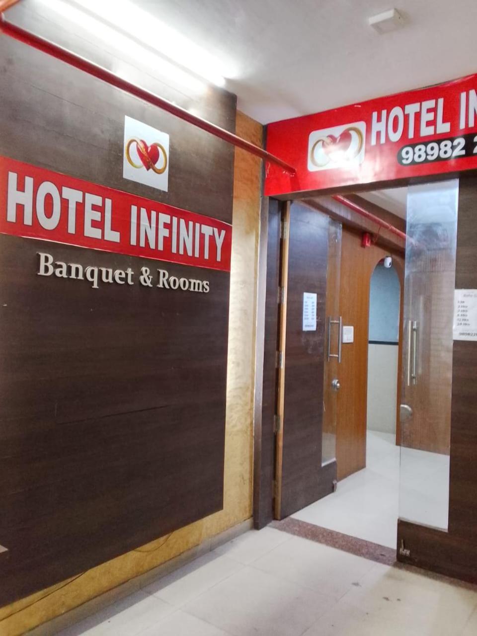 Infinity Rooms & Banquet Surate Extérieur photo